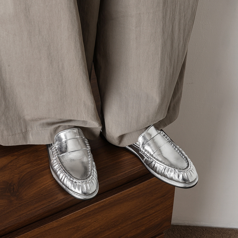 Women'S Shoes Non Slip - รองเท้าโลฟเฟอร์หนังแท้สไตล์คลาสสิกใหม่ ปี 2026 สำหรับผู้หญิง แบบจีบ ส้นเตี้ยหนา