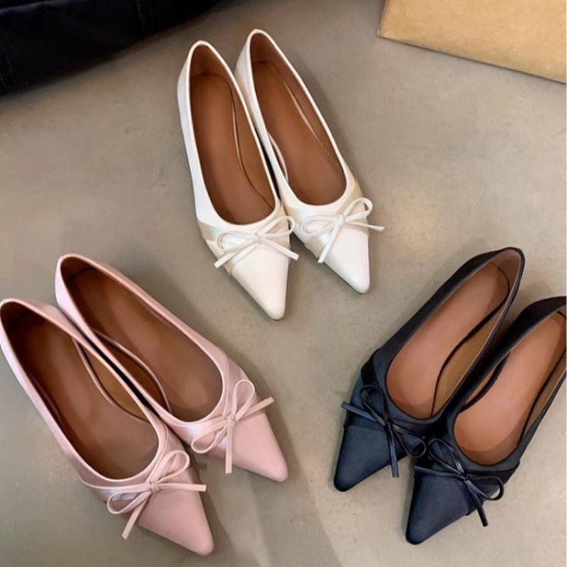 Women Shoes Casual - รองเท้าแตะแฟชั่นผ้าชีฟองสไตล์ใหม่สำหรับฤดูร้อน ประดับโบว์หวานๆ สวมใส่สบาย เหมาะสำหรับใส่กลางแจ้ง ปี 2026