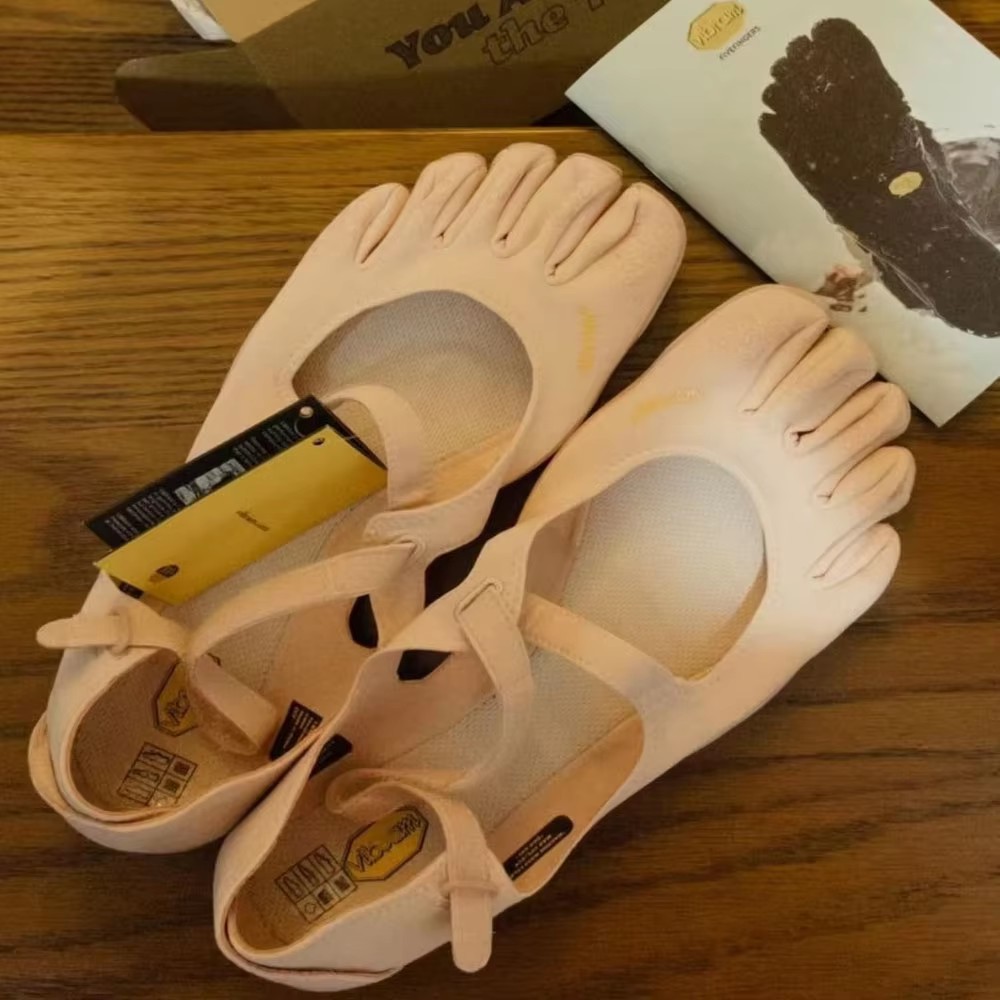 รองเท้าผ้าใบ V-Soul แบบห้านิ้ว - Women'S Shoes Louis Vuitton บทวิจารณ์และราคา