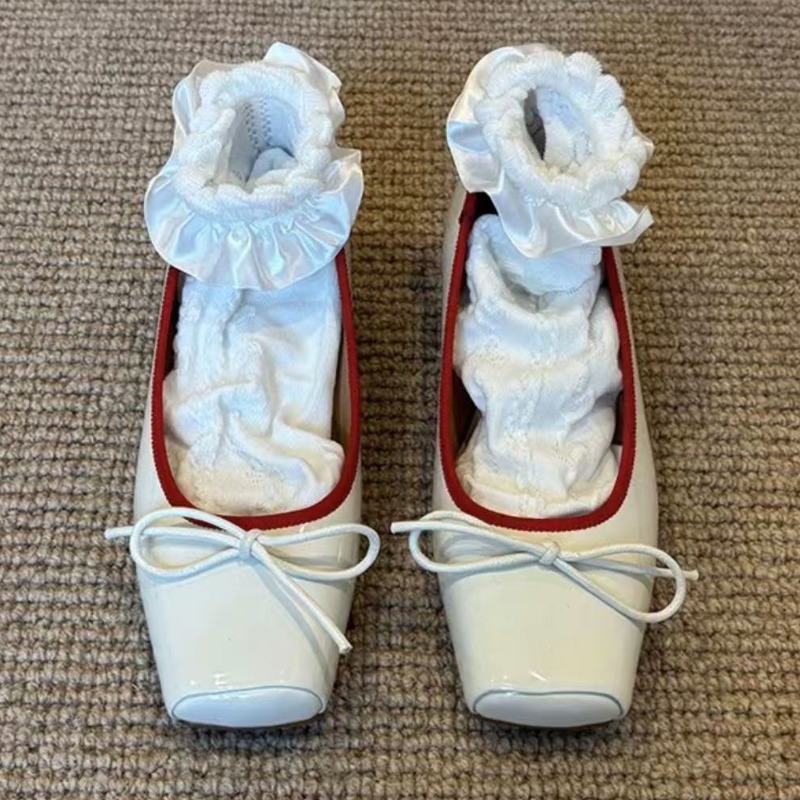 รองเท้าแฟชั่นหนังแก้วแบบแมรี่เ - Women Shoes Brand บทวิจารณ์และราคา