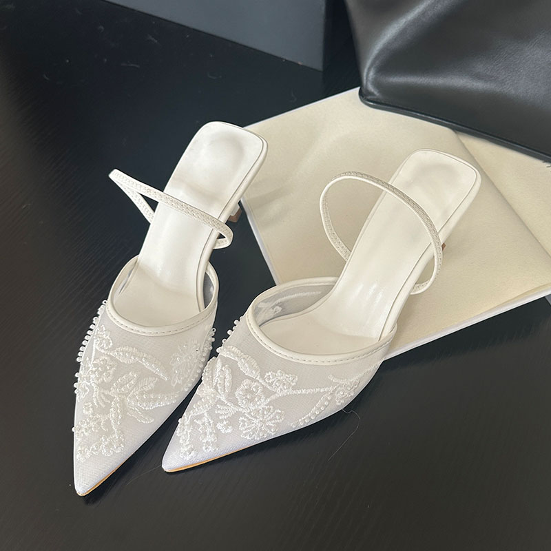 รองเท้าส้นสูงแบบสลิงแบ็ค ดีไซน - Women Shoes Brand บทวิจารณ์และราคา