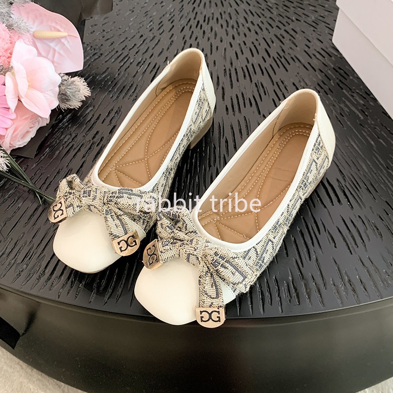รองเท้าส้นเตี้ยแบบสวมสบายสไตล์ - Women Shoes Casual บทวิจารณ์และราคา
