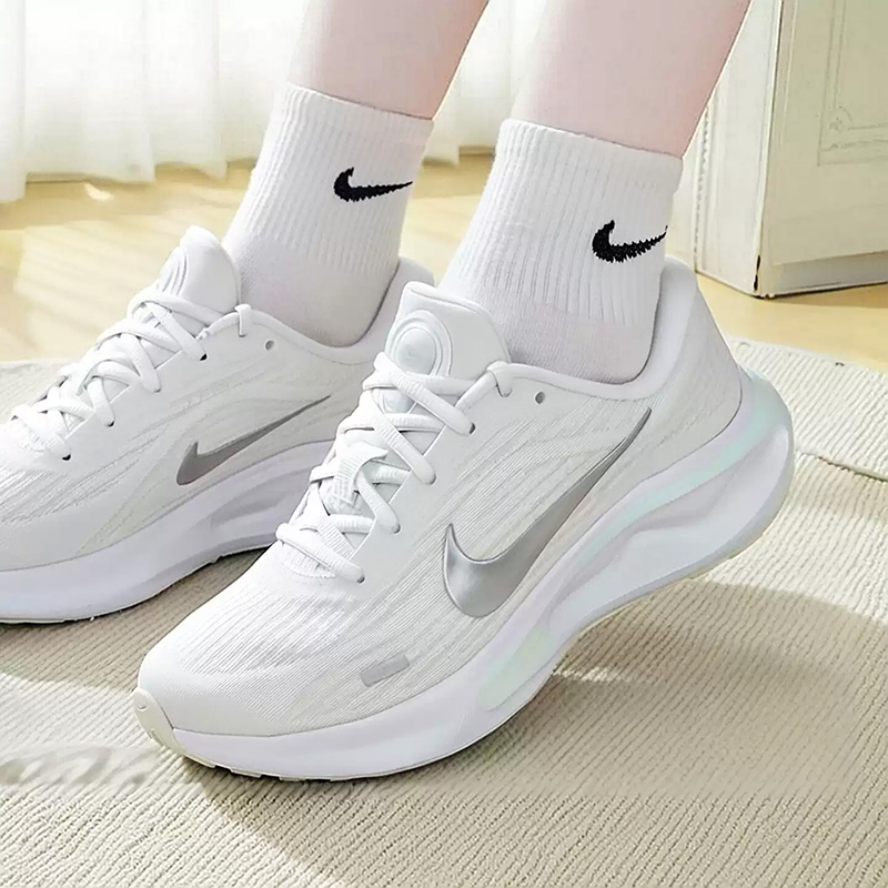 รองเท้ากีฬา NIKE รุ่นใหม่สำหรั - Women'S Shoes New Balance บทวิจารณ์และราคา
