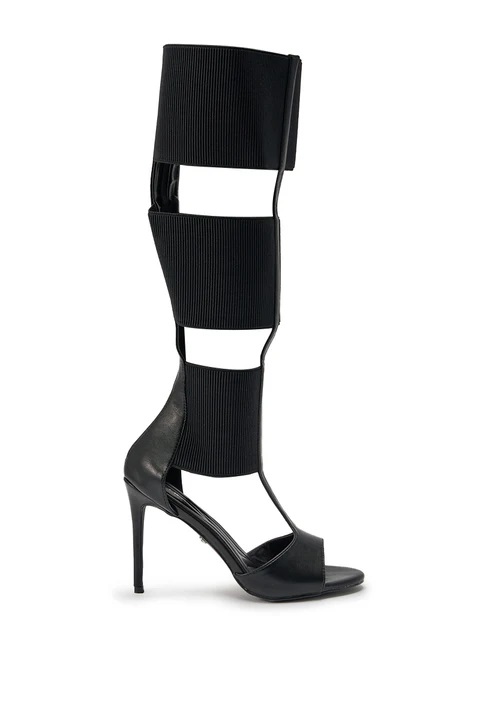 รองเท้าบูทหนังลายสก็อตสีดำทรงส - Wide Fit Heels บทวิจารณ์และราคา
